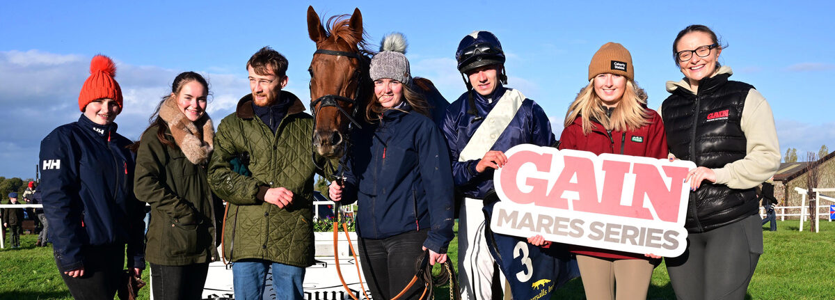 Connections of BOLDPLAY (IRE), winner of the opening leg of the 2026/2027 GAIN Mares Series at Tattersalls P2P, with trainer Paul Bailie, jockey William Hamilton and Sarah McGrath, GAIN Equine Nutrition.